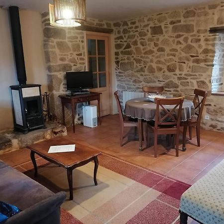 Frairie Du Divit Bed & Breakfast Понтиви Екстериор снимка