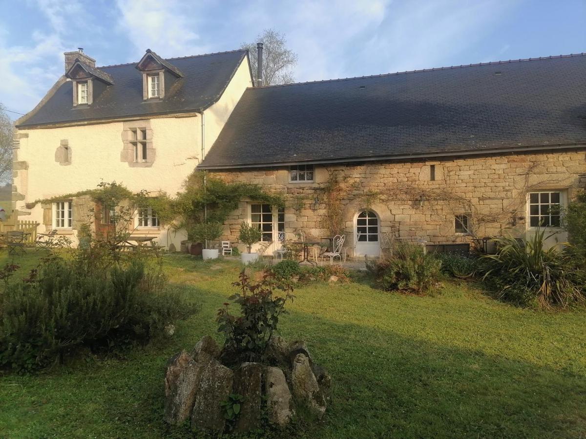 Frairie Du Divit Bed & Breakfast Понтиви Екстериор снимка