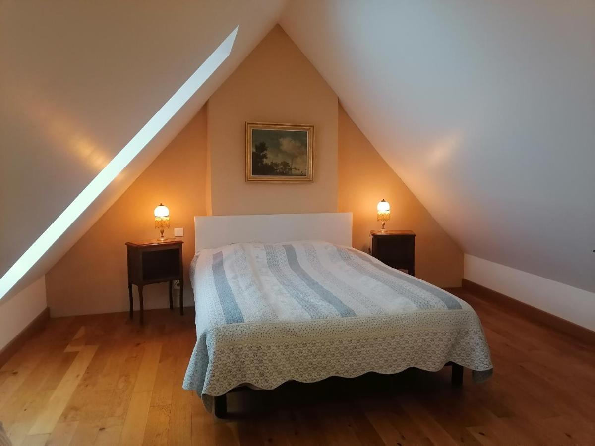 Frairie Du Divit Bed & Breakfast Понтиви Екстериор снимка