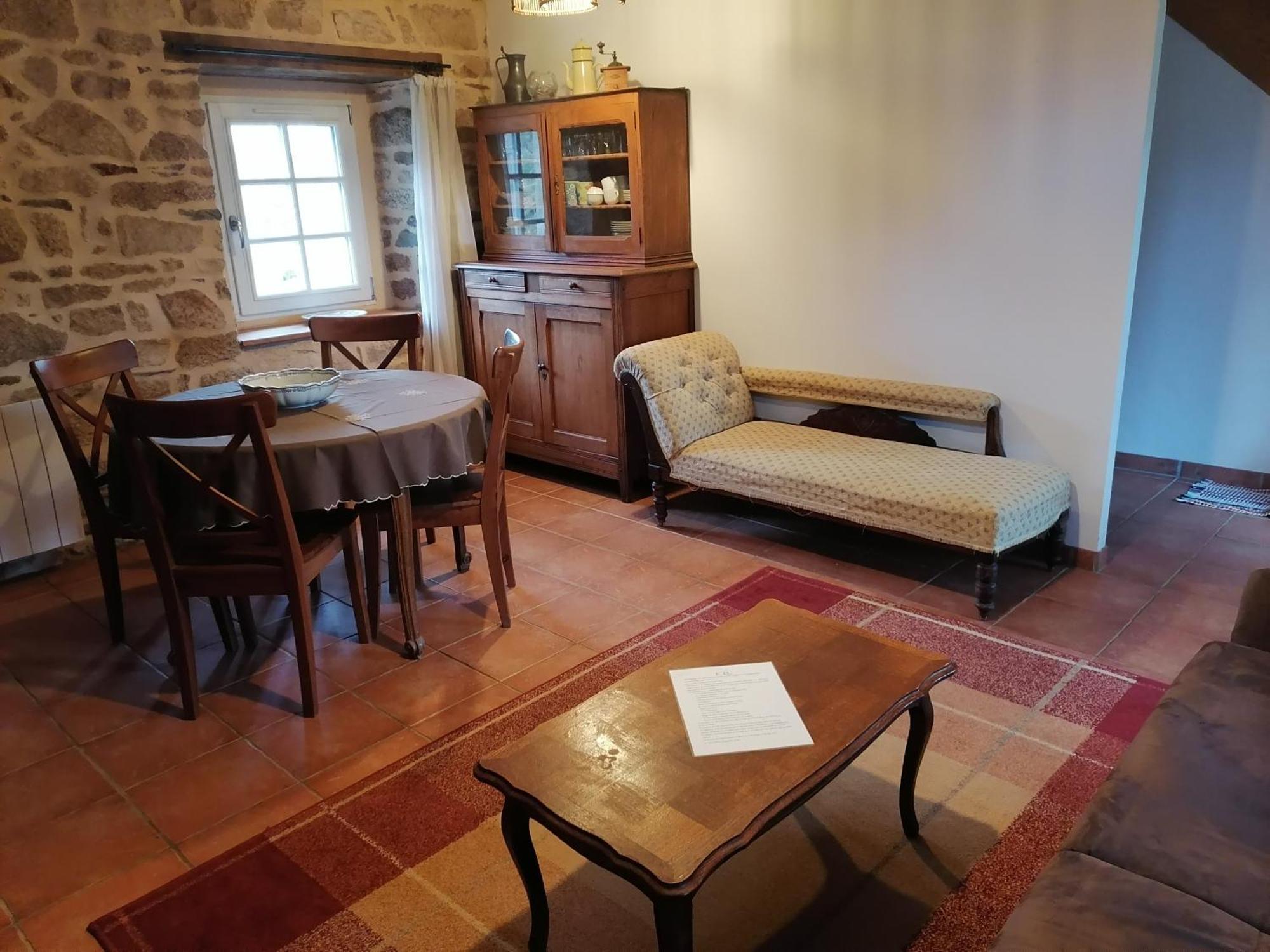 Frairie Du Divit Bed & Breakfast Понтиви Екстериор снимка